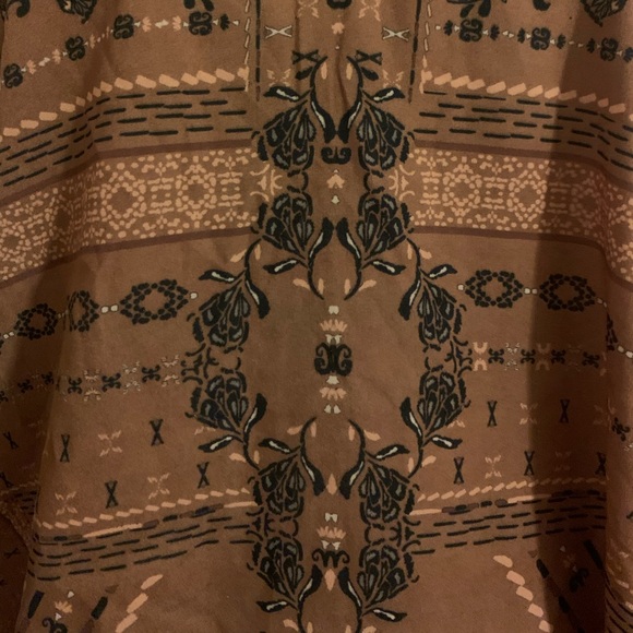 Graphic Tee - Picture 4 of 7